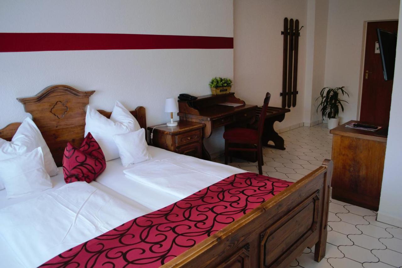Hotel Weinhaus Wiedemann Ginsheim-Gustavsburg Cameră foto